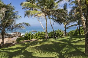 The Sandals By Edwards Collection