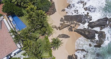 The Sandals By Edwards Collection