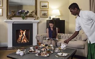 Hill Rise Luxury Villa & Stables by Edwards Collection