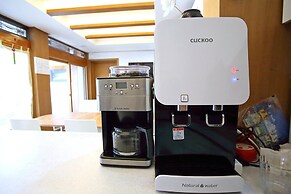 Go Woon Dang Hanok Guest House