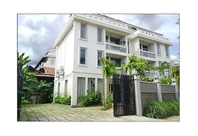 Paris Angkor Boutique