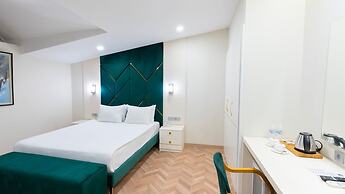Gurtas Hotel