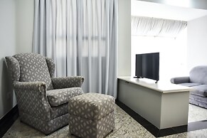 Plaza Inn Small Town Flat