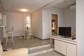 Plaza Inn Small Town Flat