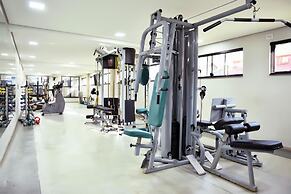 Plaza Inn Small Town Flat