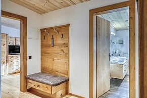 Hotel Alpenstolz