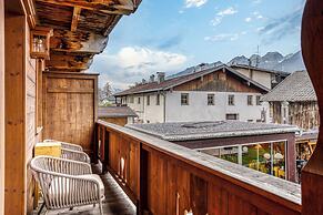 Hotel Alpenstolz