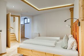 Hotel Alpenstolz