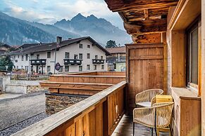 Hotel Alpenstolz