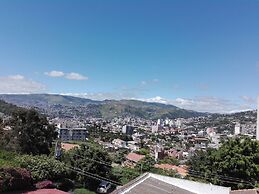 President House Hotel - Hostel