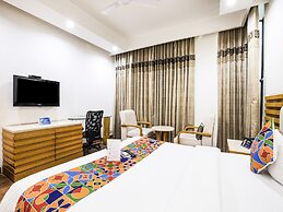 FabHotel GRD DLF Square
