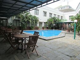 Grand Cikarang Hotel