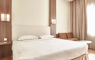 Grand Cikarang Hotel