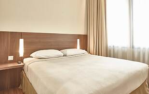 Grand Cikarang Hotel