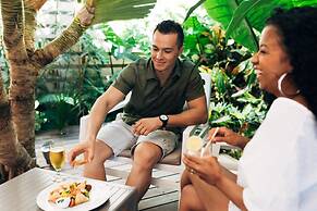 Le Saint Pierre Hotel