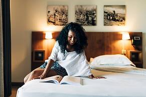 Le Saint Pierre Hotel