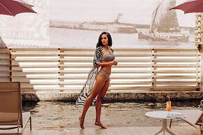 Le Saint Pierre Hotel