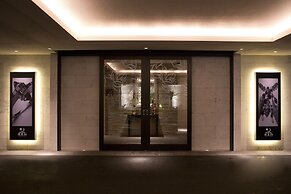 Hotel and Spa Lotus Modern – Adults Only