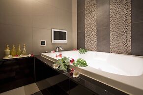 Hotel and Spa Lotus Modern – Adults Only