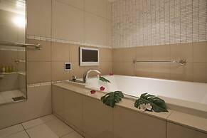 Hotel and Spa Lotus Modern – Adults Only