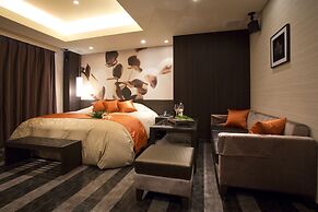 Hotel and Spa Lotus Modern – Adults Only