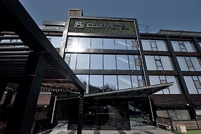 M1 Club Hotel