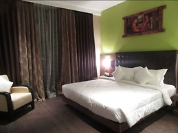 The Byke Suraj Plaza Veg Hotel, Thane