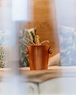 Ohasis Boutique Suites