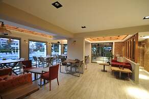 Greenpark Apartments