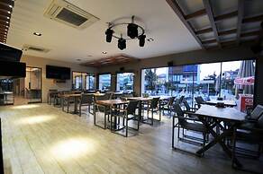 Greenpark Apartments