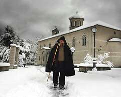 Anavasi Mountain Resort