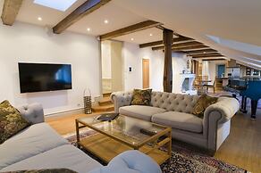 Residence Perseus Apartments