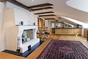 Residence Perseus Apartments