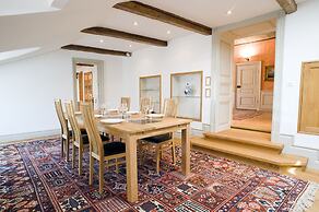 Residence Perseus Apartments