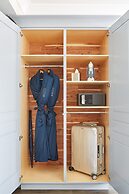 124 on Queen Hotel & Spa