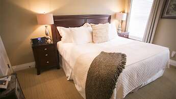 124 on Queen Hotel & Spa