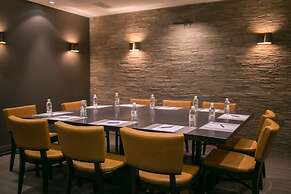 124 on Queen Hotel & Spa