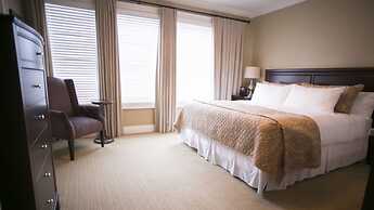 124 on Queen Hotel & Spa