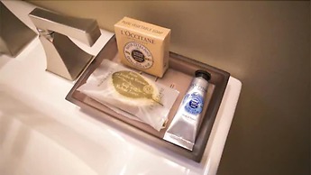 124 on Queen Hotel & Spa