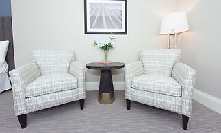 124 on Queen Hotel & Spa