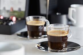 124 on Queen Hotel & Spa