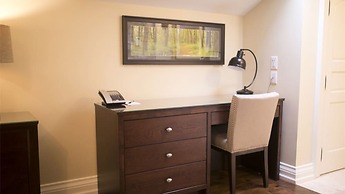 124 on Queen Hotel & Spa