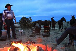 Grand Canyon Ranch & Outfitters