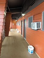 Tip Top Motel Cafe & Bakery