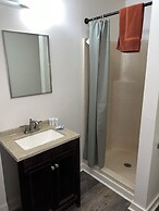 Tip Top Motel Cafe & Bakery