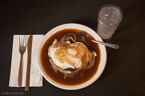 Tip Top Motel Cafe & Bakery