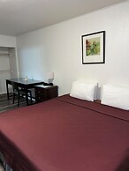 Tip Top Motel Cafe & Bakery