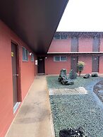 Tip Top Motel Cafe & Bakery