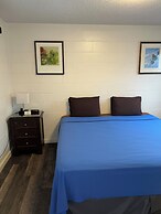 Tip Top Motel Cafe & Bakery