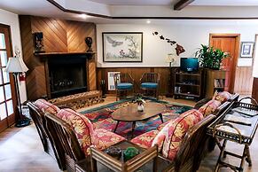 Kilauea Lodge and Restaurant